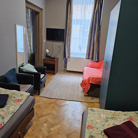 Danubescree Cozy Apartment Budapest Kültér fotó