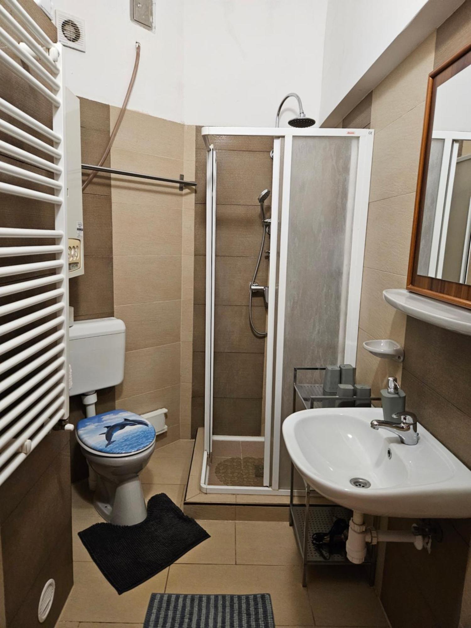 Danubescree Cozy Apartment Budapest Kültér fotó