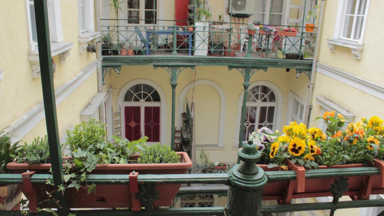 Danubescree Cozy Apartment Budapest Kültér fotó